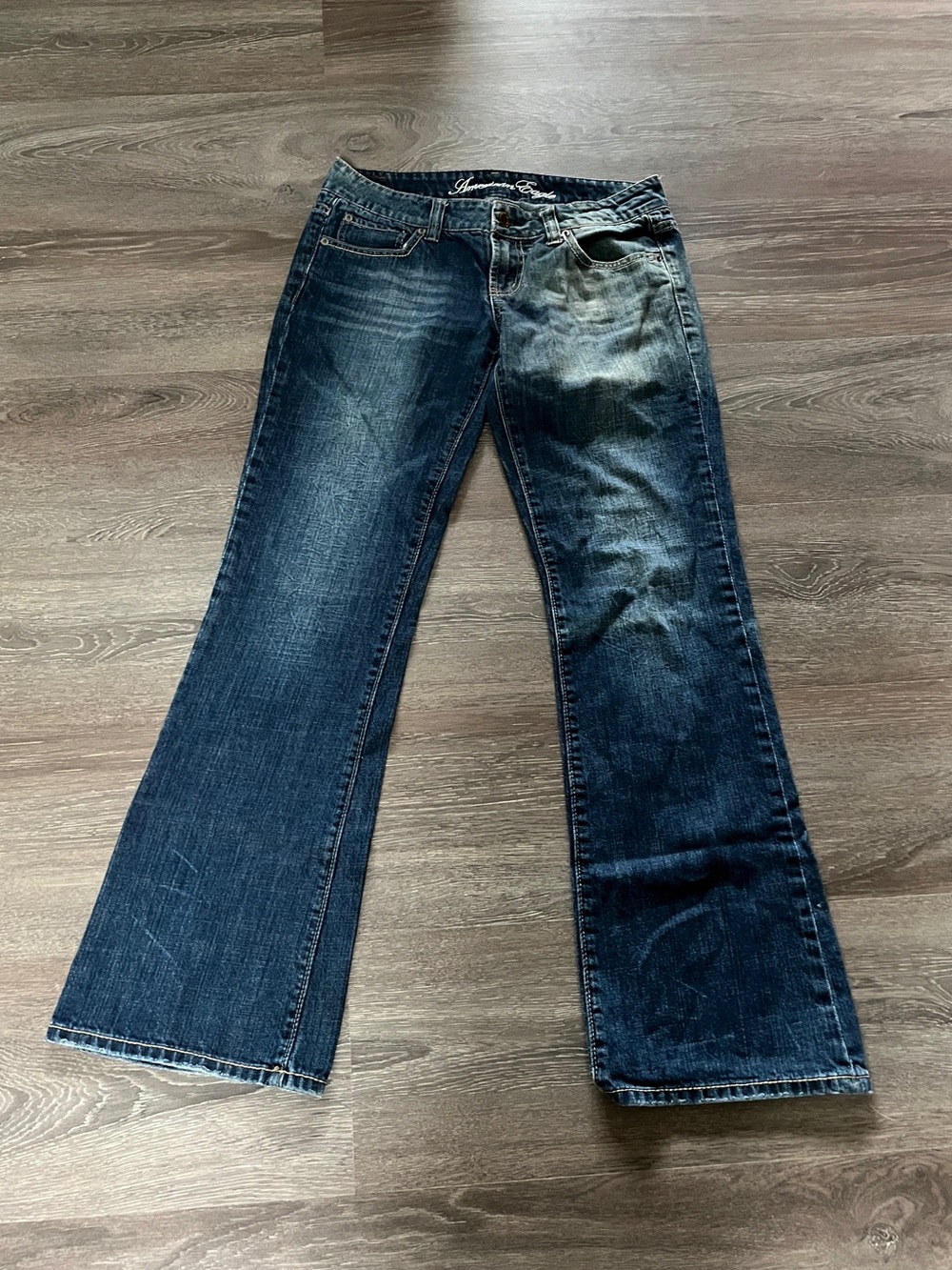 American Eagle Outfitters favorite boyfriend size 6